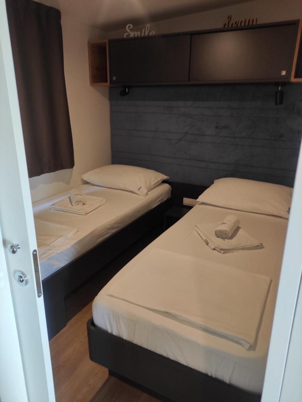 Mobile Home Luna Селце Екстериор снимка