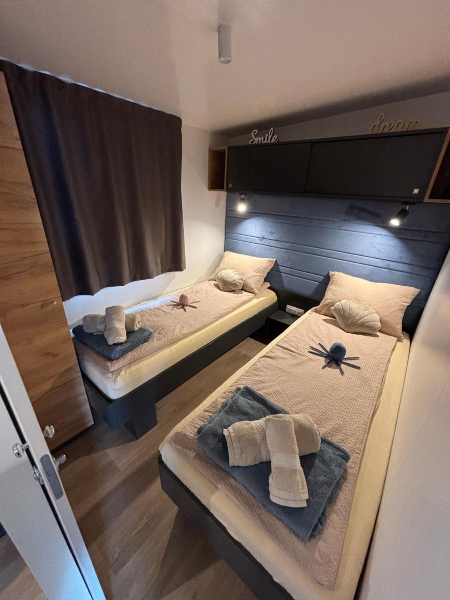 Mobile Home Luna Селце Екстериор снимка